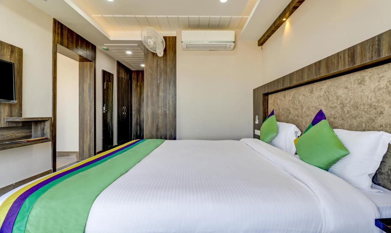 Hotel Bikalal, Биканер Екстериор снимка